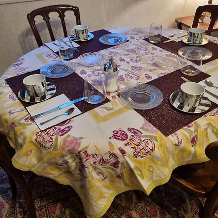 Domaine De Belcayre Bed & Breakfast Montauban Exterior photo